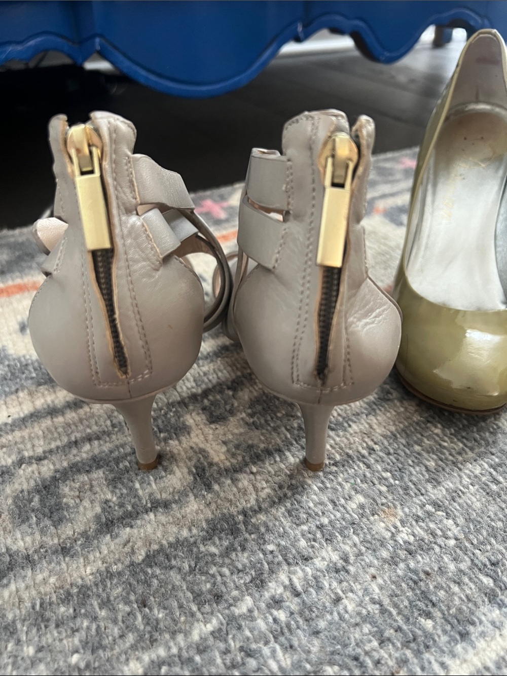 3 pairs of heels. Size 7.5. One amazing price. Pour La Victoire and Delmar - Picture 3 of 9